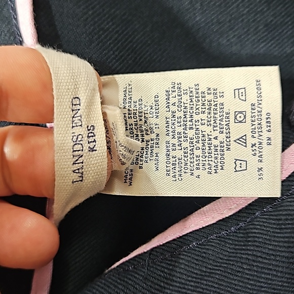 Lands End Kids Navy Aline skirt, 11/12 Adjustable Elastic waist, Pleated, Pocket - Picture 6 of 13